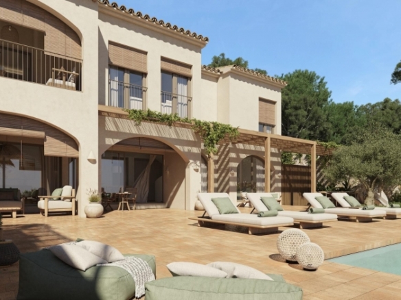 Villa mediterránea de lujo con 4 dormitorios y piscina privada a la venta en Benissa(Alicante)