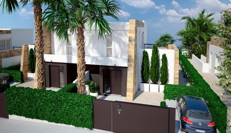 Villa pareada de 3 dormitorios con piscina privada a la venta en La Finca Golf Resort, Algorfa