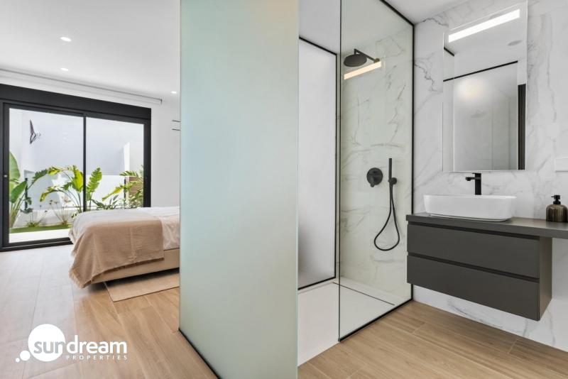 g_43341-12-18 Apartamento de 3 dormitorios con vistas abiertas a la naturaleza y al mediterráneo en Benitatxell