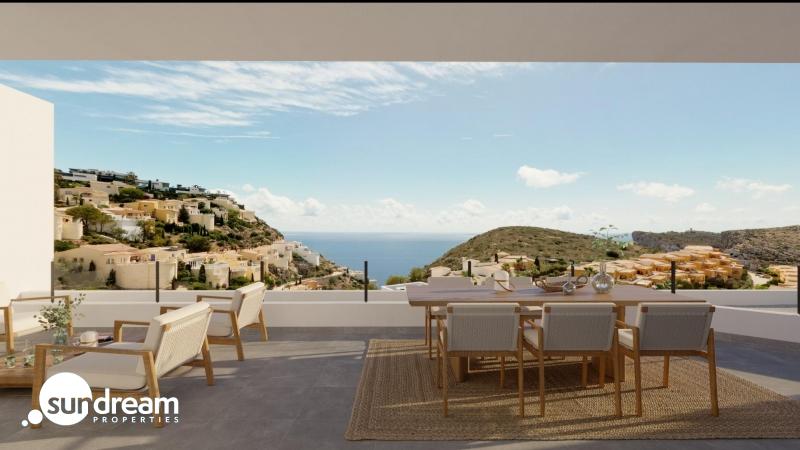 Ático de 2 dormitorios con estupendas vistas panorámicas al mar mediterráneo en Benitatxell