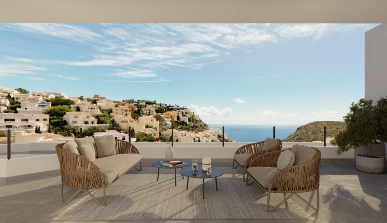 Ático de 2 dormitorios con estupendas vistas panorámicas al mar mediterráneo en Benitatxell