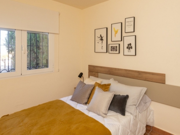 Villa pareada con 2 dormitorios a la venta en Fuente Alamo(Murcia)