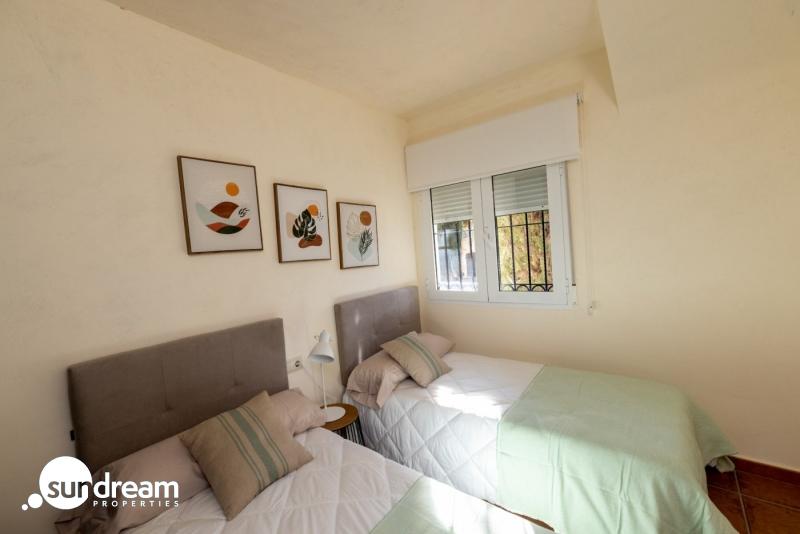 Villa pareada con 2 dormitorios a la venta en Fuente Alamo(Murcia)