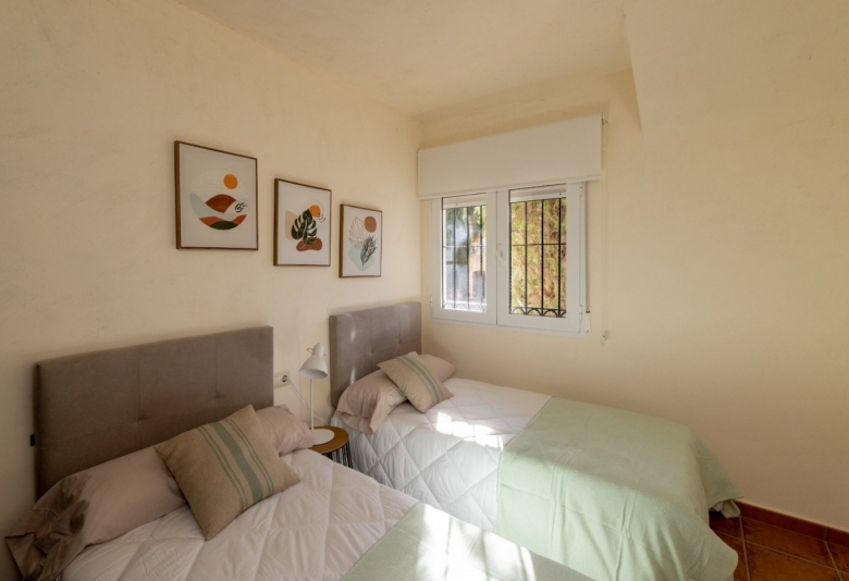 Villa pareada con 2 dormitorios a la venta en Fuente Alamo(Murcia)