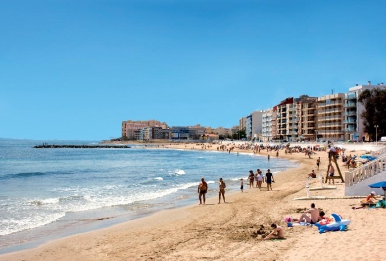APARTAMENTO DE NUEVA CONSTRUCCIÓN EN TORREVIEJA
