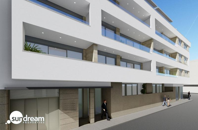 FANTÁSTICO ÁTICO DE NUEVA CONSTRUCCIÓN A TAN SOLO 5 MIN.DE LA PLAYA  EN TORREVIEJA