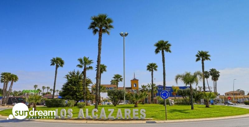 g_39902-3-8 VILLA PAREADA DE NUEVA CONSTRUCCIÓN DE 4 DORMITORIOS EN LOS ALCAZARES