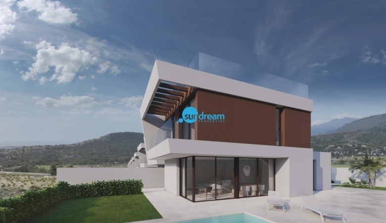 Chalet en venta con piscina privada en Finestrat