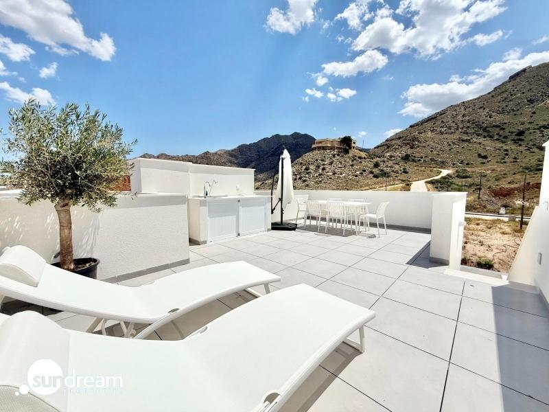 Adosados en venta en Cox con piscina comunitaria