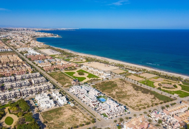 Apartamento de planta baja a la venta a 200 Metros de la Playa de Las Higuericas