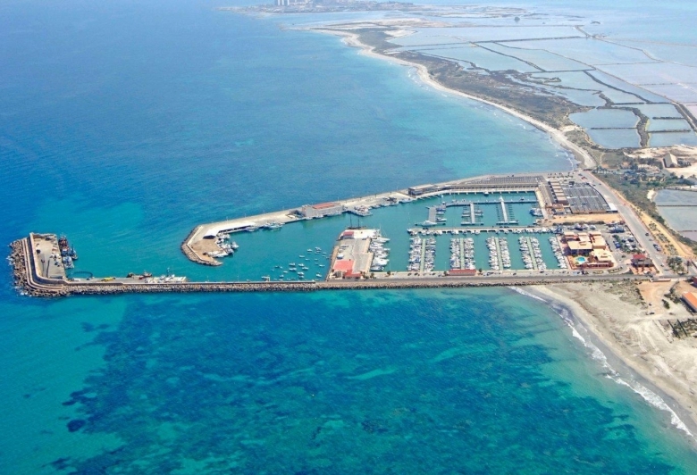 Bungalow de planta baja de 3 dormitorios a la venta en San Pedro del Pinatar