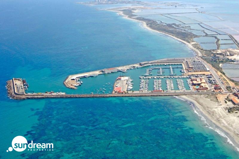 Bungalow de planta baja de 3 dormitorios a la venta en San Pedro del Pinatar