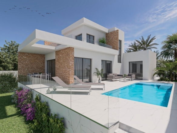 Villa de 3 dormitorios con piscina privada a la venta en San Fulgencio(Alicante)