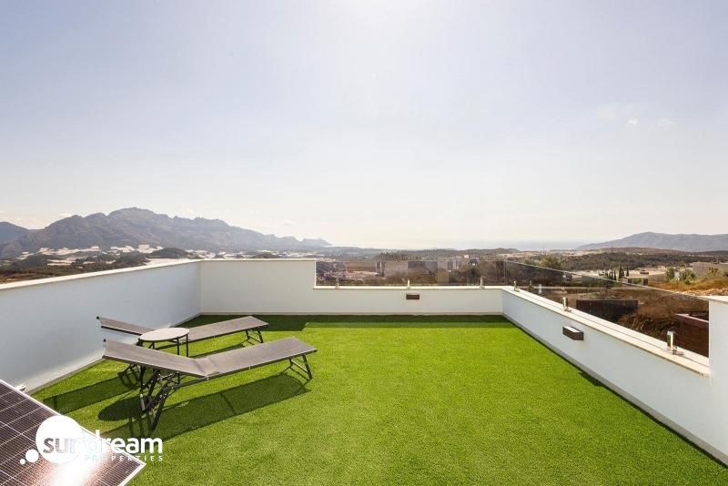 g_40113-13-33 Villa de nueva construcción con piscina privada y vistas al mar en Polop