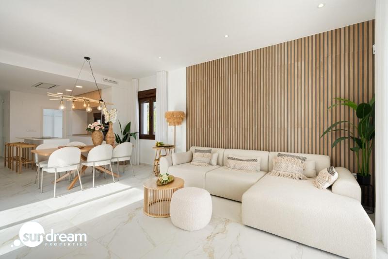 g_40114-15-24 Villa de nueva construcción de una planta y piscina privada en Polop