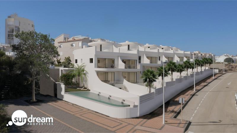 g_40175-12-16 Bungalow de planta baja de 2 dorm. y semisótano a 300m de la playa en La Mata, Torrevieja