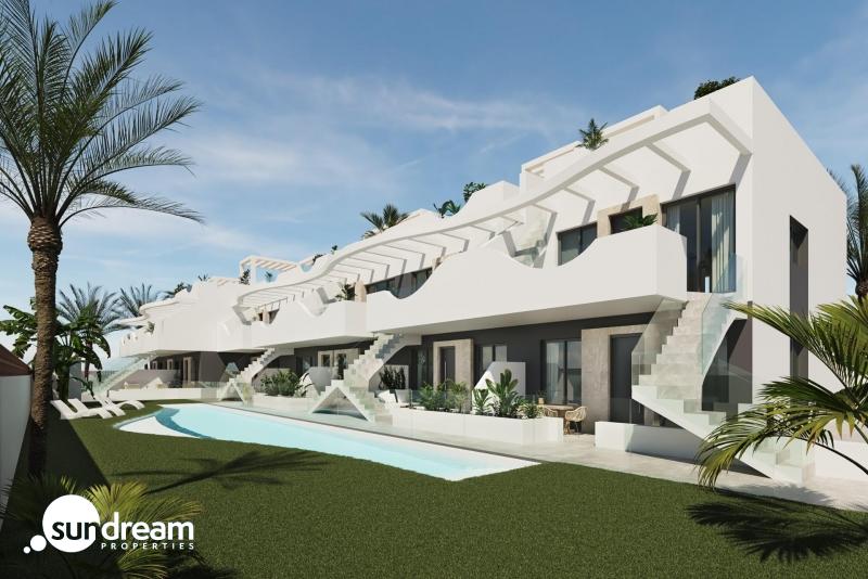 g_40192-25-11 Bungalow de planta alta de 2 dormitorios con solarium privado a la venta en Pilar de la Horadada