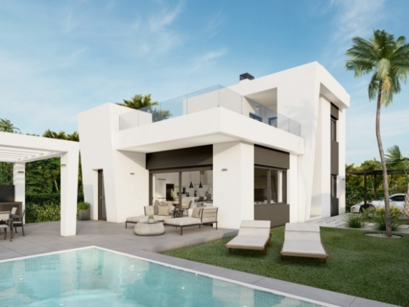 Villa en venta obra nueva con piscina en Orihuela Costa