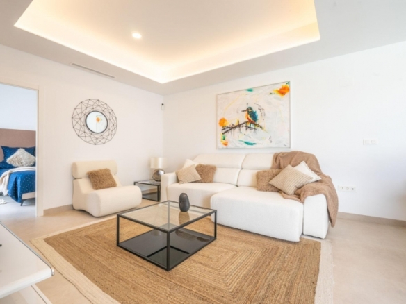 Villa en venta obra nueva con piscina en Torre Pacheco