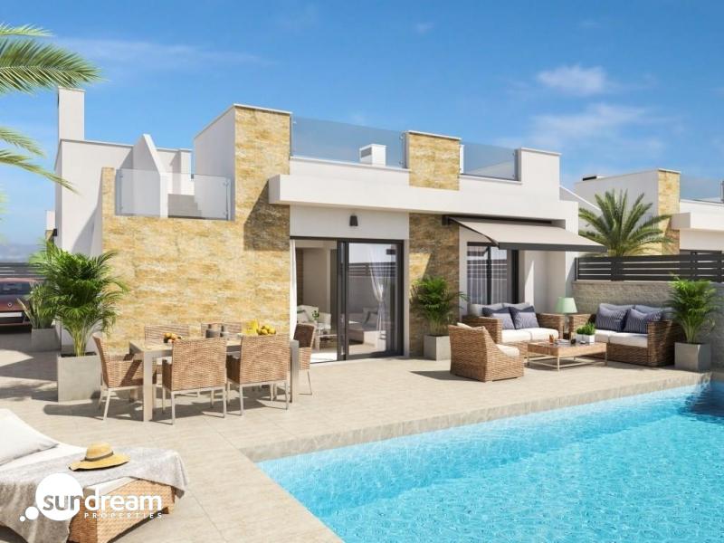 Villa en venta obra nueva con solárium San Fulgencio