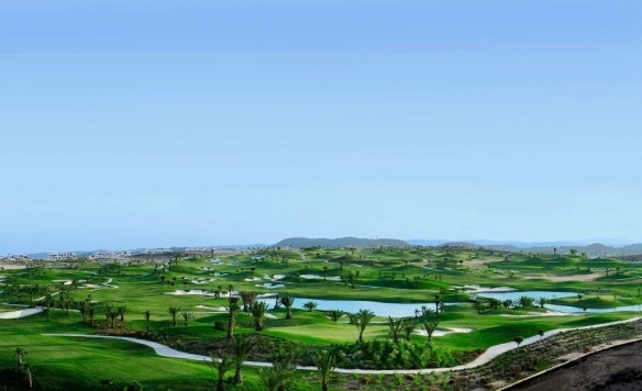 Villa en venta obra nueva en Golf Resort Orihuela