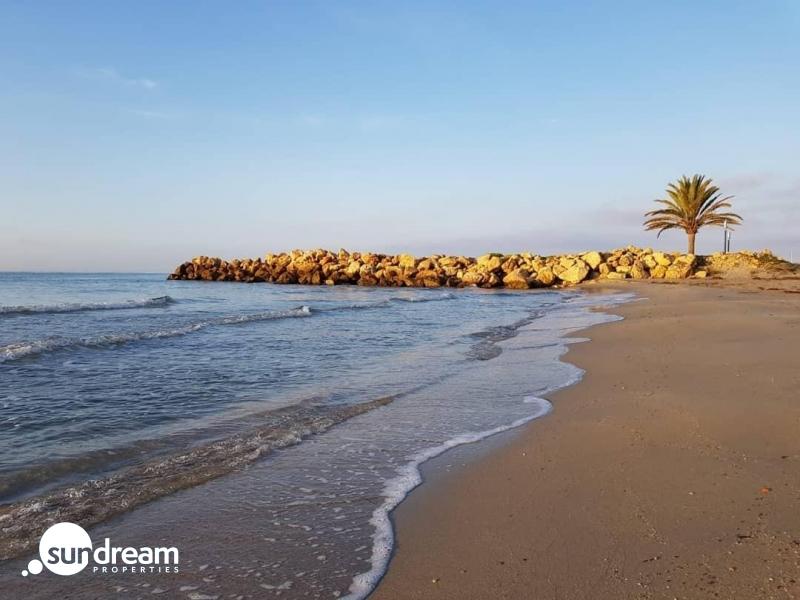 Ático en venta obra nueva con solárium en Santa Pola