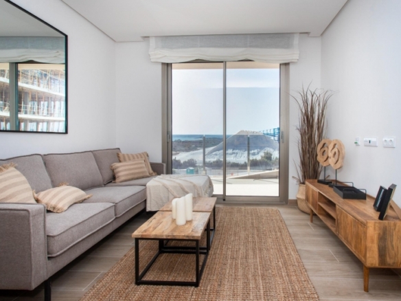 Ático en venta obra nueva con solárium en Santa Pola