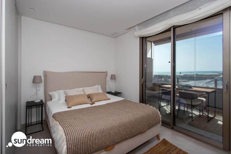 Ático en venta obra nueva con solárium en Santa Pola