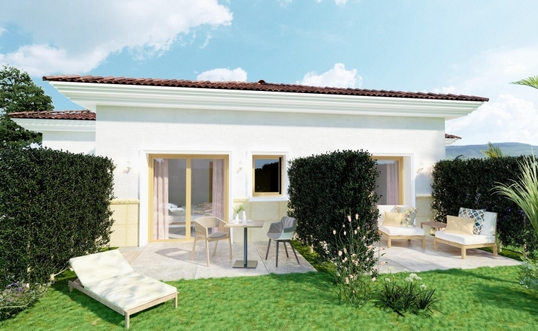 Villa en venta obra nueva con piscina y terreno Pinoso