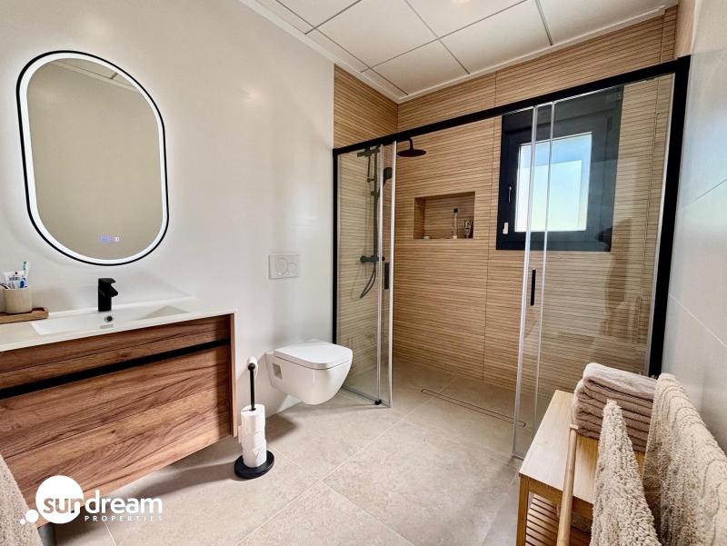 g_42059-14-12 Villa de nueva construción con 3 dormitorios y piscina privada a la venta en Rafal(Alicante)