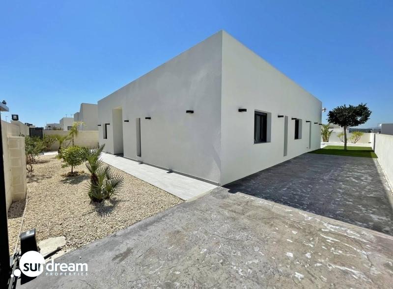 g_42059-14-19 Villa de nueva construción con 3 dormitorios y piscina privada a la venta en Rafal(Alicante)