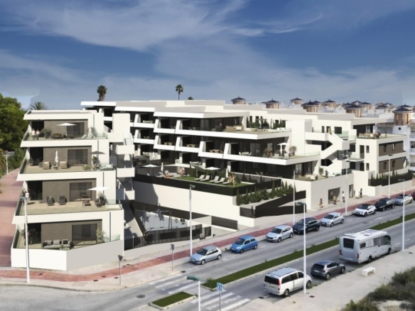 Ático en venta obra nueva con garaje en La Marina