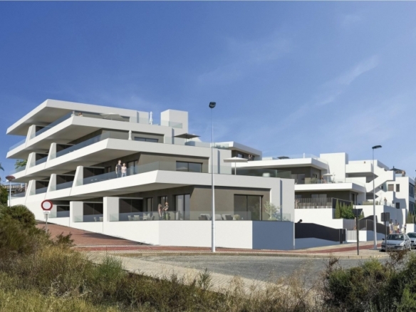 Piso en venta con piscina playa El Pinet La Marina