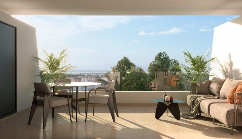 Piso en venta con piscina playa El Pinet La Marina