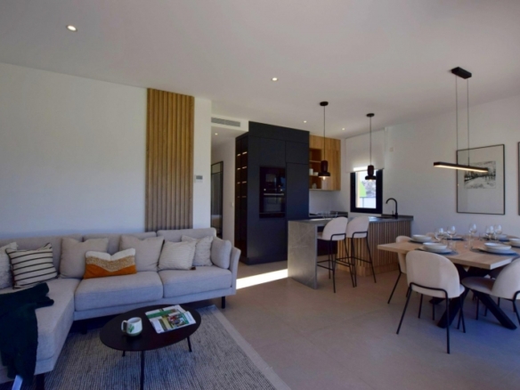 Piso en venta 3 habitaciones y garaje Alhama de Murcia