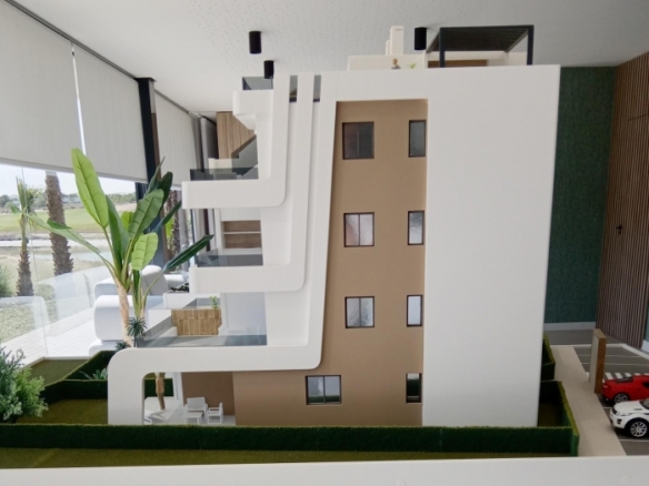 Piso en venta 3 habitaciones y garaje Alhama de Murcia