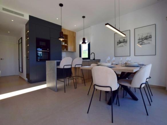 Piso en venta 3 habitaciones y garaje Alhama de Murcia