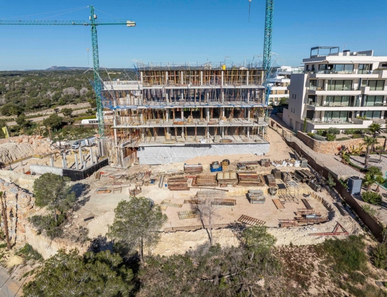 Piso nuevo en venta Golf Resort Las Colinas Orihuela