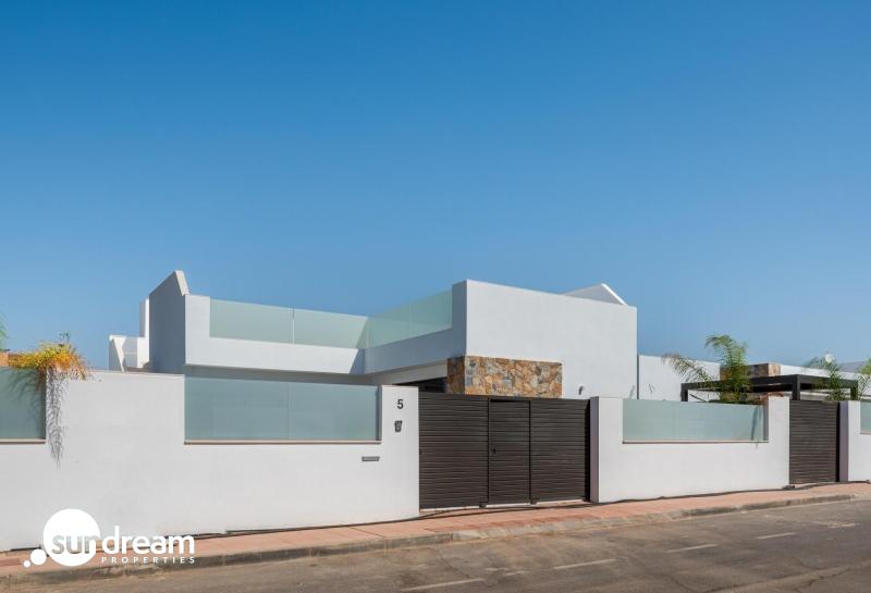 g_42243-9-14 Villa en venta obra nueva con piscina en San Javier