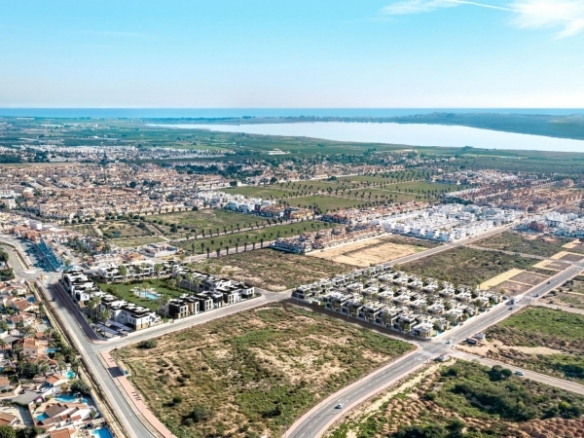 Bungalow de planta alta con 2 dormitorios a la venta en Lo Marabú, Ciudad Quesada