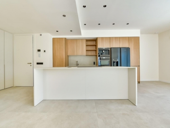 Villa en venta obra nueva con piscina  en Finestrat