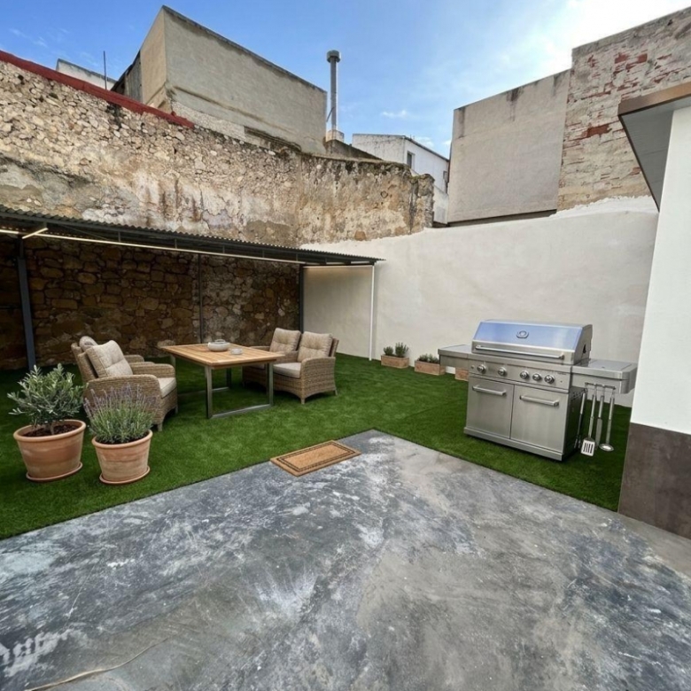 Casa de pueblo reformada en venta Hurchillo Orihuela