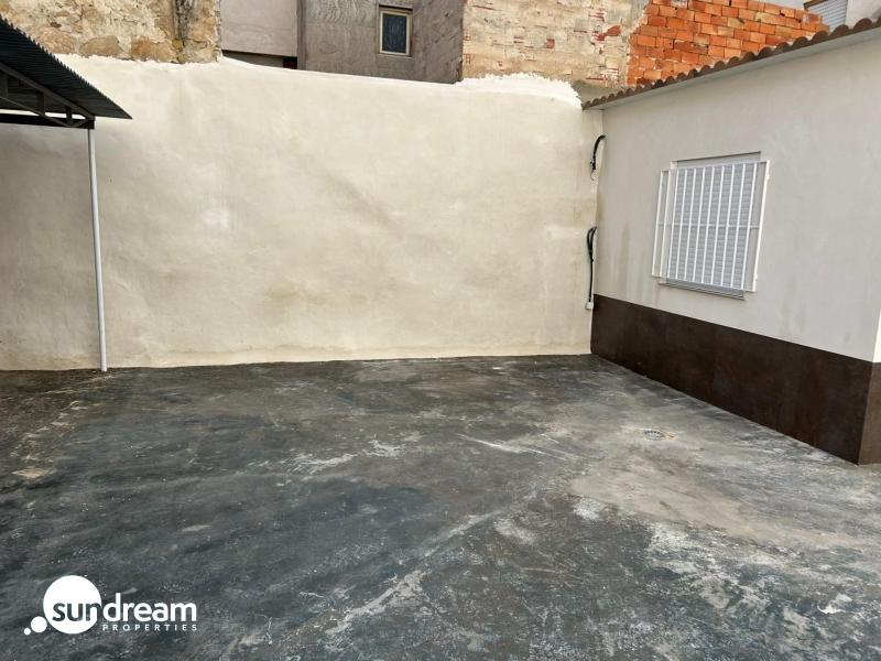 Casa de pueblo reformada en venta Hurchillo Orihuela