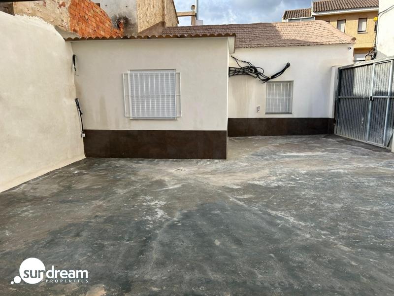 Casa de pueblo reformada en venta Hurchillo Orihuela