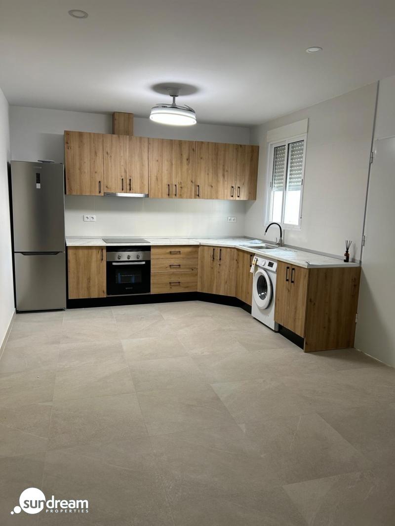 Casa de pueblo reformada en venta Hurchillo Orihuela