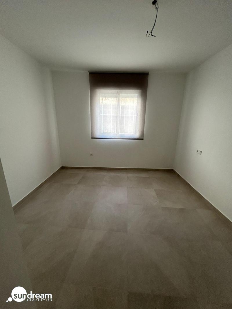 g_42672-10-9 Casa de pueblo reformada en venta Hurchillo Orihuela
