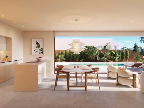 Magnifica villa de lujo en una sola planta con 3 dormitorios y piscina privada en el prestigioso Resort de Golf Las Colinas(Alicante)
