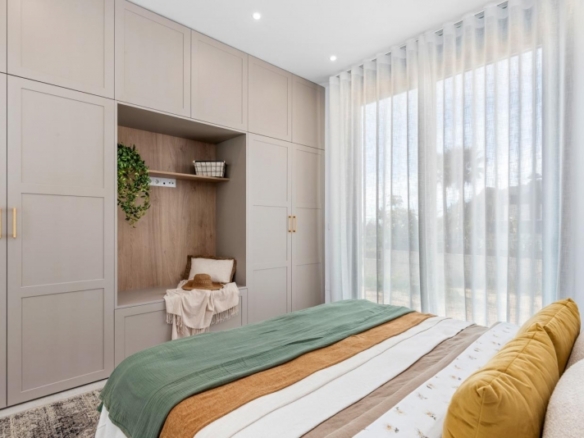 Villa de nueva construcción de 3 dormitorios con piscina privada y sótano con garaje y trastero a la venta en Polop