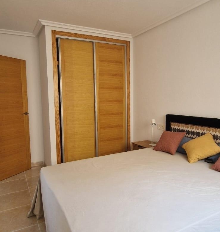 Apartamento en venta de 1 dormitorio en San Fulgencio(Alicante)