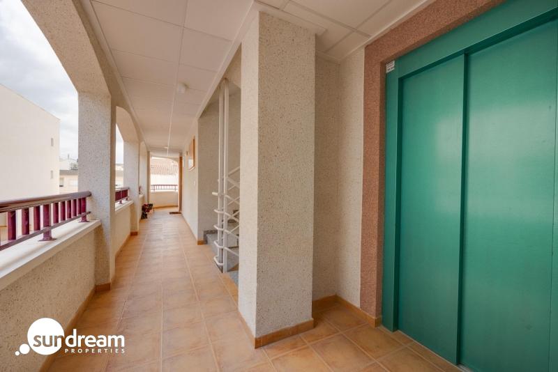 Apartamento en venta de 1 dormitorio en San Fulgencio(Alicante)